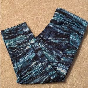 Lululemon Speed Up Crop 21”